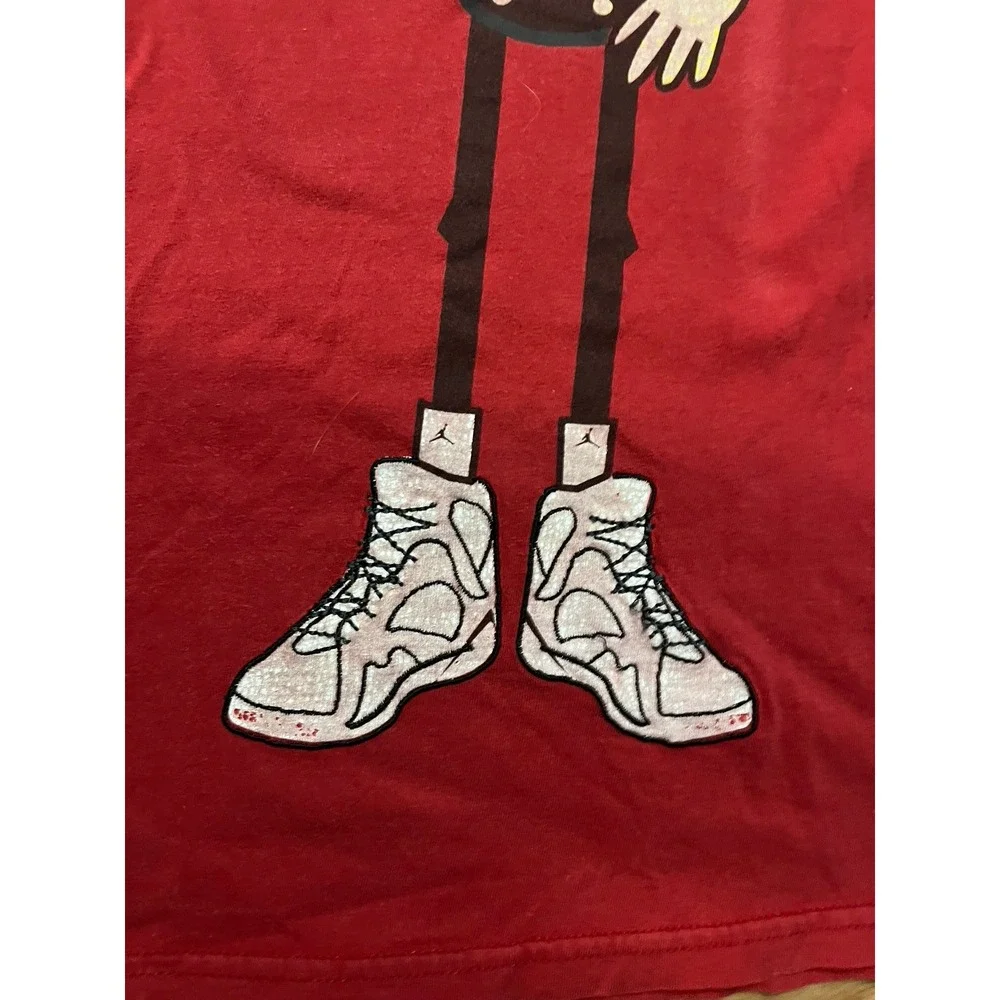 Nike Air Jordan Peanut With Basketball T Shirt size LG‎ Retro Sneaker Tee